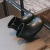 Zapatos para Niños 2026 Otoño Nuevo Modelo Botines Cortos para Niños Suela Suave Botas para Niñas Estilo Coreano Punta Ancha Botas de Cuero Botas Individuales de Princesa