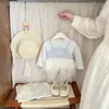 Conjunto de saída primavera/outono para meninas: top de malha com aparência de fada, estilo duas peças falsas, e calça jeans wide leg com apliques de renda