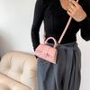 2024 Verano nueva moda bolso simple para mujer color sólido moderno bolso de hombro simple bandolera bolso cuadrado pequeño