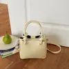 Bolsa de Palha Tecida Versátil Super Popular 2026 Novo Modelo para Mulheres, Simples e Fashion com um Toque de Luxo, Adequada para o Dia a Dia, Bolsa de Ombro e Transversal