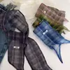 Bufanda Pequeña de Lino a Cuadros Moda Retro Coreana para Mujer 2026 Nueva Versátil Elegante Decoración de Bufanda para Cuello