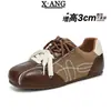 En stock~ Zapatos de entrenamiento alemanes retro de doble cordón de cuero genuino para mujer, suela suave, cómodos para los pies, zapatillas deportivas casuales, zapatos de Forrest Gump