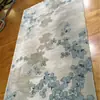 Alfombra floral abstracta de tinta estilo wabi-sabi, alfombra grande personalizable para hoteles, clubes de alta gama y salas de estar
