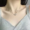 Collar de Mariposa de Zirconia y Perla, Estilo Pequeño Chanel, Femenino, Versátil, Gargantilla Ajustable, Lujo Ligero, Cadena para Clavícula de Nicho