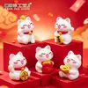Paisagem em miniatura, estatueta de gato fofo segurando um lingote de ouro, boneco de gato da sorte, acessórios de decoração DIY adoráveis, enfeites de carro em miniatura