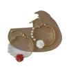 Pulsera de Flores de Perlas de Rosa Roja y Rosa Blanca para Novia para Mujer Estilo Francés Elegante Nicho de Alta Gama Pulsera de Lazo