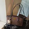Bolsa de Axila Retrô Super Popular e na Moda deste Ano 2026 Bolsa de Ombro de Mão Coreana de Nicho de Luxo