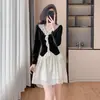 Vestido Novo Estilo Doce com Gola de Renda tipo Boneca, Saia Curta Estilo Fada, Cor Sólida, Veludo Não Desbota