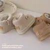 Botas de Neve para Meninas com Lã Adicional e Espessamento, Desenho Animado, Novo Estilo Inverno 2026, Botas Quentes de Algodão para Bebês Meninas, Solado Macio, Sapatos de Algodão para Crianças Pequenas