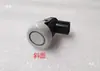 Compatible con el parachoques trasero de los modelos Ascent, Outlander y Grandis V93/V97, incluyendo el radar de marcha atrás.