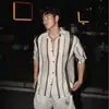 2026 Nueva Camisa de Verano Texturizada Calada de Manga Corta Estilo Americano para Hombre, Marca Retro de Moda Camisa Casual de Media Manga para Pareja
