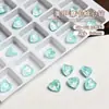 Arte de Uñas Rhinestones de Corazón Moca 6*6 Rhinestones Iridiscentes de Espalda Plana Rhinestones de Vidrio Melocotón Corazón Diamante de Uña Accesorios Adornos 10 Piezas