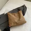 Bolso Tote Grande Versátil Nuevo, Elegante y de Moda para Mujer, Diseño de Nicho Popular, Bolso de Hombro con Cadena para Viajar