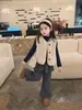 Conjunto de Colete de Pelúcia Estilo Coreano para Bebê Menina 26 Roupas de Bebê Outono Inverno Novo Estiloso para Crianças Calça Flare com Veludo