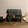 Bolsa de Corrente Feminina Moda Outono e Inverno Simples Cor Sólida Bolsa de Ombro Feminina Grande Capacidade Face Macia Mochila de Axila Feminina
