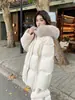 Chaqueta de Algodón Rastreable Tres Estrellas Invierno de Moscú con Cuello de Piel de Longitud Media Engrosada Moda Ropa de Algodón Engrosada para Mujer Blanca