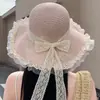 Sombrero de Paja de Ala Ancha con Adorno de Encaje para Mujer Verano Dulce Versátil Sombrero de Sol para Vacaciones en la Playa Sombrero Francés con Protección Solar