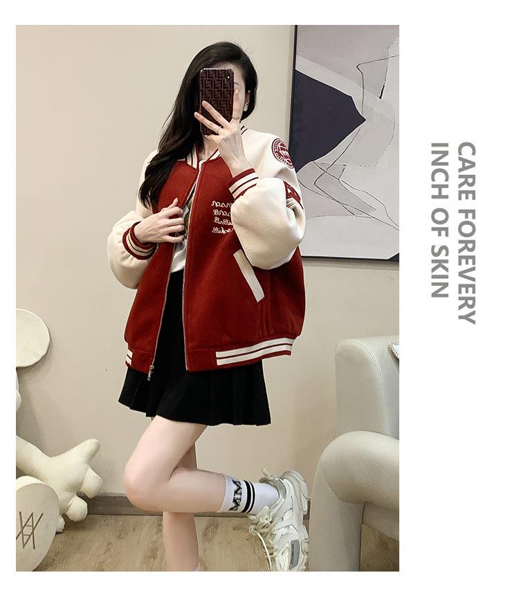 跨境淘货源分销2023秋冬季新款街头潮流减龄小个子爆款欧货网红款运动毛呢外套棒球服休闲运动气质休闲时尚流行新款秋冬装秋冬装女装时尚毛呢外套棒球服毛呢外套棒球服女装秋冬季毛呢外套棒球服女毛呢外套棒球服女女士运动服女装毛呢外套棒球服休闲毛呢外套棒球服秋冬季毛呢外套棒球服女装时尚毛呢外套棒球服盐系休闲毛呢外套棒球服女装2023百搭设计感小众洋气欧货阿里国际站跨境采购Cross-border, shopping source, distribution, 2023 autumn and winter new, street trends, age reduction, small, explosive, European goods, network red, sports woolen coat, baseball clothes, casual sports, temperament leisure, fashion popular, new autumn and winter wear, autumn and winter wear women's clothing, woolen coat, baseball clothes, women's autumn and winter, woolen coat, baseball clothes, Woolen coat baseball wear women, women's sportswear, women's woolen coat baseball wear, casual woolen coat baseball wear autumn and winter, women's fashion, salt department, casual woolen coat baseball wear women's wear, 2023 all match design sense, niche fashion, Ali International Station, cross-border procurement