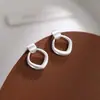 Pendientes Rombo Geométrico Estilo Nuevo 2025 Estilo Caliente Nicho Versátil Pequeños Modernos Pendientes para Mujer Lujo Accesible y de Gama Alta