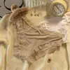 Pantaletas triangulares sin costuras de seda helada para niñas con ribete de encaje, transpirables y cómodas, de cintura media, estilo puro y seductor