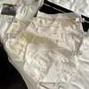 Nueva Ropa Interior Femenina Sin Costuras de Seda Helada Dulce, Cómoda, Transpirable, de Secado Rápido, Amigable con la Piel y Suave, Bragas de Cintura Media para Niñas