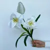 Flor artificial de tulipán decoración del hogar flor de simulación de tela de seda flor artificial de simulación fabricantes al por mayor flores para ramo de boda