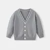 2026 Nuevo Cárdigan de Punto Estilo Académico para Niños de Primavera y Otoño para Niños y Niñas Ropa Exterior de Algodón Chaqueta Suéter Delgada