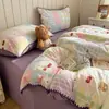 Conjunto de cama de quatro peças em gaze dupla, novo modelo 2026, lençol de cama, roupa de cama, capa de edredom, conjunto de três peças para cama de dormitório, adequado para todas as estações