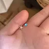 Pendientes de botón de plata S925 con aguja de plata, huecos, con diamantes completos, diseño de gatito pequeño, nuevos 2026, exquisitos, de lujo ligero, lindos, diseño de nicho, pendientes personalizados