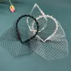 Diadema de Malla Europea y Americana Diadema Amazon Diadema de Novia Velos que Cubren la Cara Accesorios para el Cabello de Fiesta y Actuación Calados Jm27