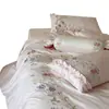Juego de cuatro piezas bordado de algodón de fibra larga estilo francés, sábana bajera de algodón puro, funda de edredón, sábana ajustable, estilo princesa, adecuado para dormir desnudo en dormitorios, juego de tres piezas
