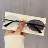 Gafas de sol con montura en forma de diamante 2026, Gafas retro europeas y americanas de moda que cambian de color, Estilo callejero, Gafas con efecto adelgazante