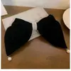 2026 Nuevo Estilo Pinza para el Cabello con Lazo Grande de Terciopelo Rojo, Accesorio para el Cabello para Niñas, Tocado de Princesa Nupcial de Borla de Alta Gama