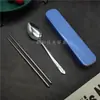 Juego de cubiertos portátil de acero inoxidable de tres piezas regalo promocional logo estudiante traje de tenedor para exteriores juego de cuchara y palillos