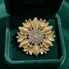 Broche de Flor Completa con Pedrería para Industria Pesada Aleación Incrustada Pin de Pedrería Accesorios de Lujo Ligero para Traje de Mujer Abrigo Vestido Corsage
