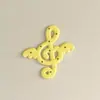 Nuevos accesorios musicales coloridos con alas hechos a mano para pinzas de pelo DIY, tocados, colgantes, materiales decorativos, accesorios de flor para zapatos