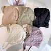 Gorro de Lino Estilo Lei Feng Cálido con Líneas a Cuadros para Mujer Invierno Nuevo Versátil Casual Felpa a Prueba de Frío Gorro de Punto para Exterior