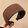 Diadema de Copa Alta y Ala Ancha para Mujer 2026 Nuevo Estilo Hace que la Cara Parezca Más Pequeña No Aprieta la Cabeza Diadema Otoño Invierno Lavado de Cara Presionar el Cabello Pinza para el Cabello Accesorios para el Cabello