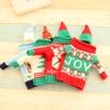 Nueva decoración navideña para botellas de cerveza, suéter pequeño de punto de alta calidad, gorro, juego de 4 botellas de vino tinto navideño.