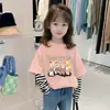 G2241# casaco de outono feminino falso duas peças camiseta de manga comprida nova listrada para o início do outono blusa de base infantil