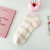 Calcetines de mujer, primavera y verano, nuevos calcetines tobilleros frescos y dulces, calcetines de encaje con amor, calcetines transpirables de boca baja de algodón a rayas, venta al por mayor