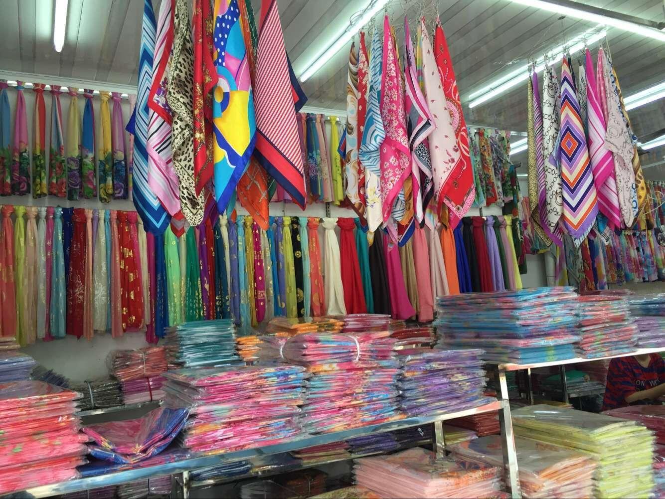 4351582261_295009442