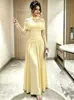 Vestido de noche de estilo europeo y americano de 890W, patchwork de encaje de lujo ligero para mujer, vestido largo, adecuado para banquetes y brindis, con diseño plisado y cintura ceñida, estilo nuevo