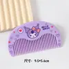 Peine lindo con estampado de dibujos animados para niñas, alto valor estético, peine en forma de media luna para flequillo, pequeño peine portátil de color caramelo para alisar el cabello