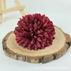 Crisântemo Artificial Decoração de Salão de Casamento Adereços de Fotografia Arranjo de Flores DIY Tecido de Seda Crisântemo de Mil Camadas Grampo de Cabelo Arranjo de Flores Atacado