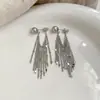 Brincos Elegantes com Borla de Pérola para Mulheres, Modernos de Luxo Leve Simples Longos de Pino Versáteis de Alta Qualidade Estilo Minimalista