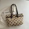Bolso de Lunares de Moda para Mujer 2026 Nuevo Bolso de Hombro de Gran Capacidad para el Trabajo Bolso Tote Vintage de Gamuza de Mano