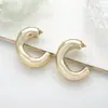 Pendientes de C-shape de Moda con Sentido de Diseño de Nicho para Mujer, Pendientes de Botón Versátiles y Modernos, Pendientes de Botón Geométricos, Joyería de Oreja Exquisita y Elegante para Mujer
