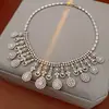 Aretes Collar Colgante Flor de Zircón Gota de Agua Conjunto Versátil de Lujo Ligero de Nicho Joyería Exquisita de Moda para Mujeres con un Toque de Alta Gama
