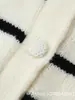 Ins Cruzado Feminino Outono Novo Estilo Europeu e Americano Design Estilo Bolso Manga Longa Gola Redonda Listrado Malha Suéter Casaco